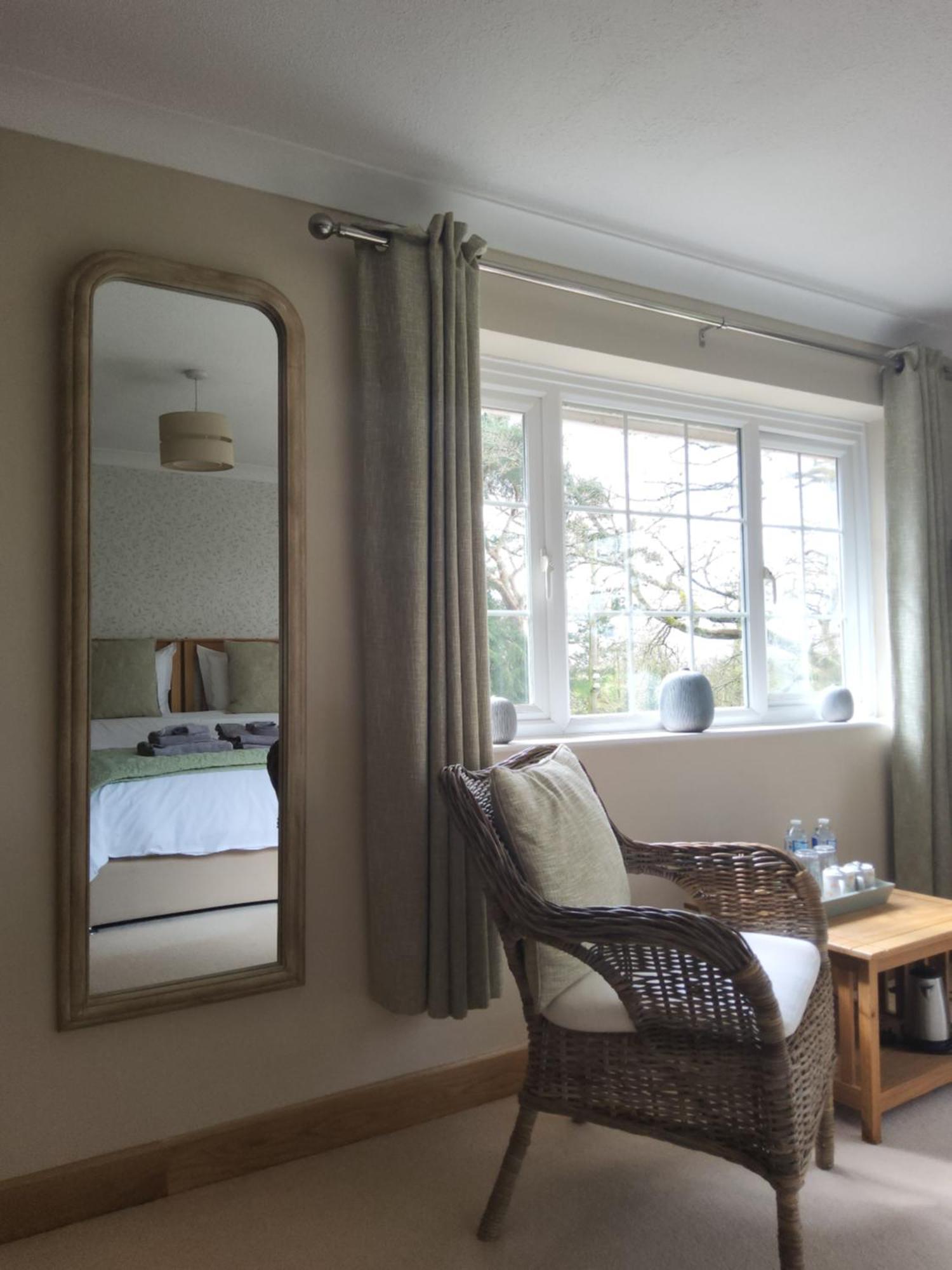 Ha'Penny Acre Bed & Breakfast Sherfield English Exterior photo